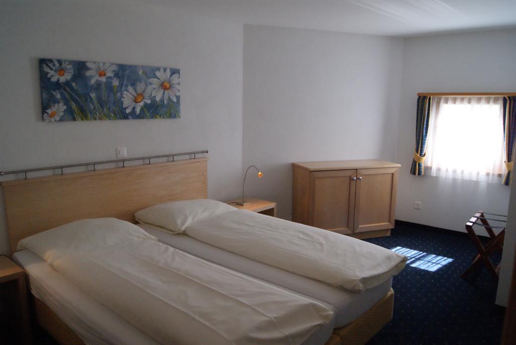 Ferienwohnungen Hotel Allegra Zuoz Eksteriør billede